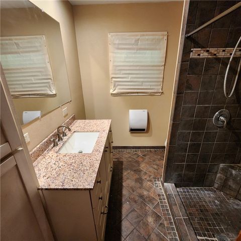 1446 Annapolis Dr, Corpus Christi, TX 78415