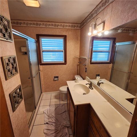 1446 Annapolis Dr, Corpus Christi, TX 78415