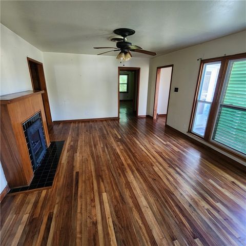 1446 Annapolis Dr, Corpus Christi, TX 78415