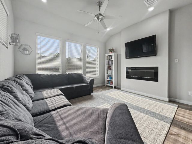 5107 Bellhurst Drive, Princeton, TX 75071