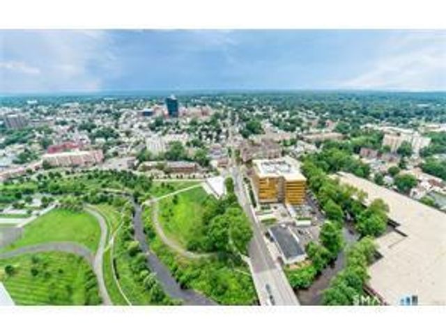 1 Broad Street PH31F, Stamford, CT 06901