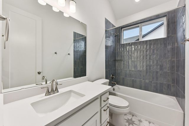 6213 Alamosa Clearing DR, Austin, TX 78738