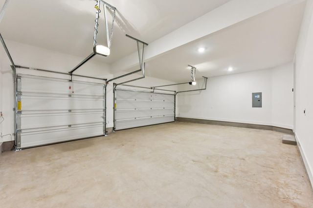 6213 Alamosa Clearing DR, Austin, TX 78738