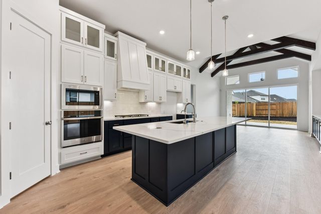 6213 Alamosa Clearing DR, Austin, TX 78738