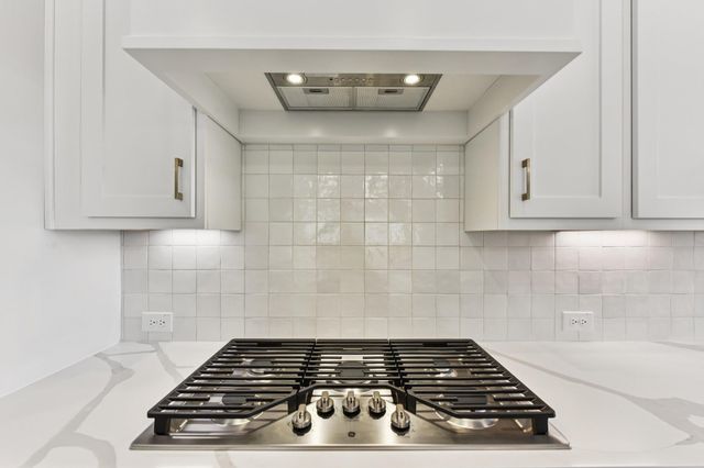 6213 Alamosa Clearing DR, Austin, TX 78738