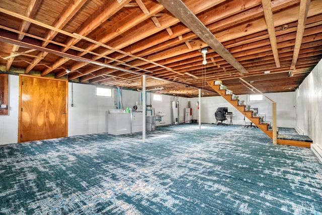 38 Appleton St, Saugus, MA 01906