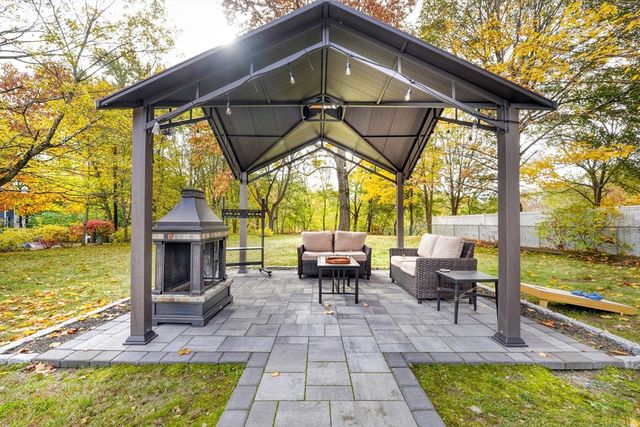 38 Appleton St, Saugus, MA 01906