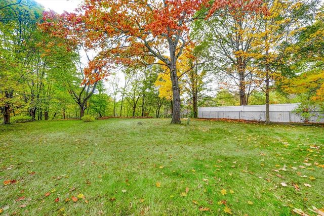 38 Appleton St, Saugus, MA 01906