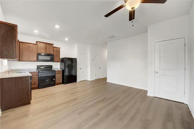 1004 Highwood Lane, Atlanta, GA 30344