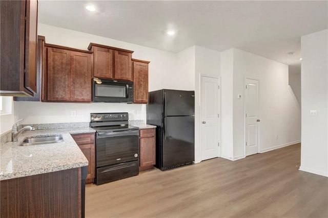 1004 Highwood Lane, Atlanta, GA 30344