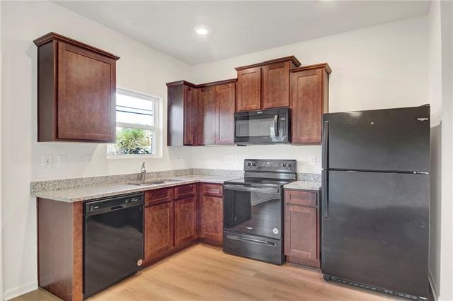 1004 Highwood Lane, Atlanta, GA 30344