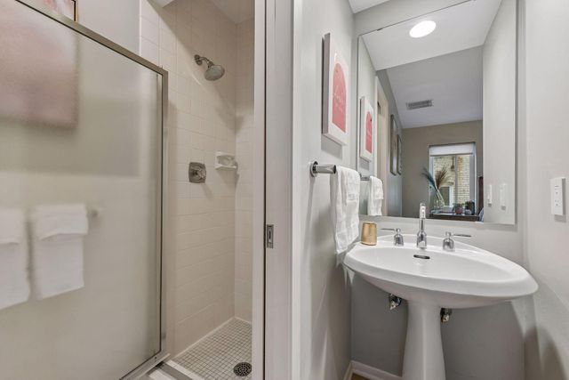 2726 Humboldt Avenue S A, Minneapolis, MN 55408