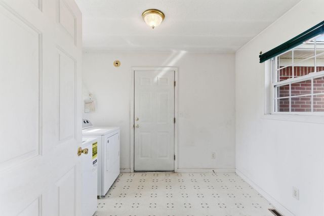 1143 Breezy Lane, Berea, KY 40403