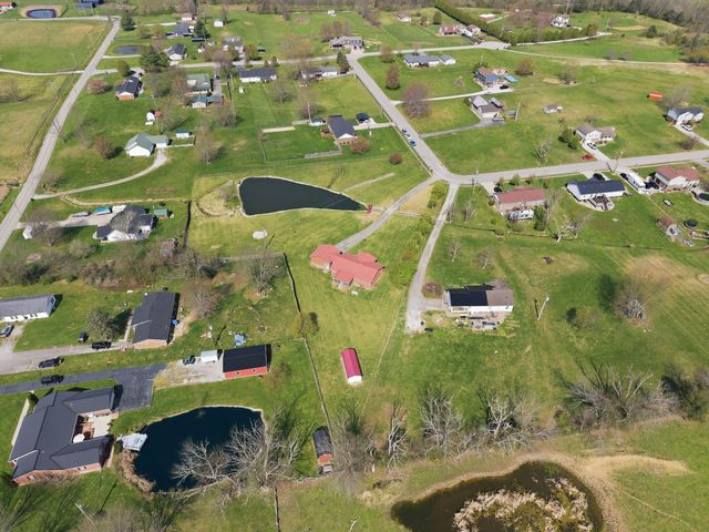 1143 Breezy Lane, Berea, KY 40403