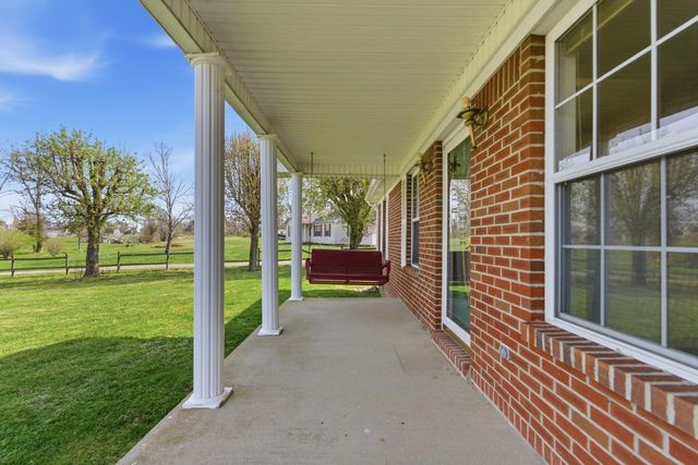 1143 Breezy Lane, Berea, KY 40403