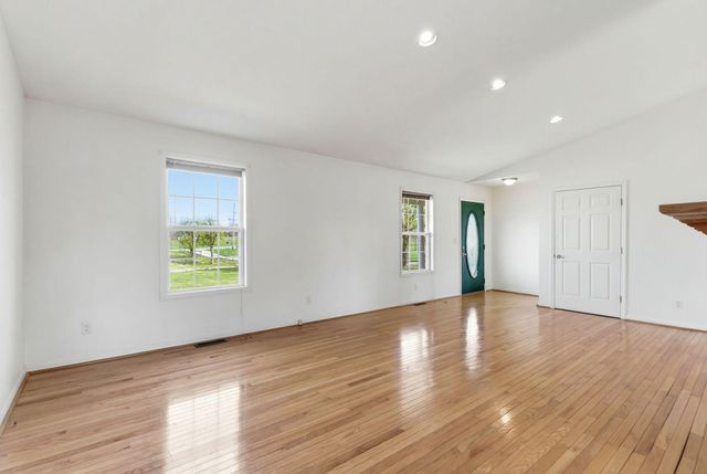 1143 Breezy Lane, Berea, KY 40403