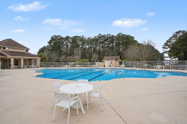 301 Whitchurch Dr., Murrells Inlet, SC 29576