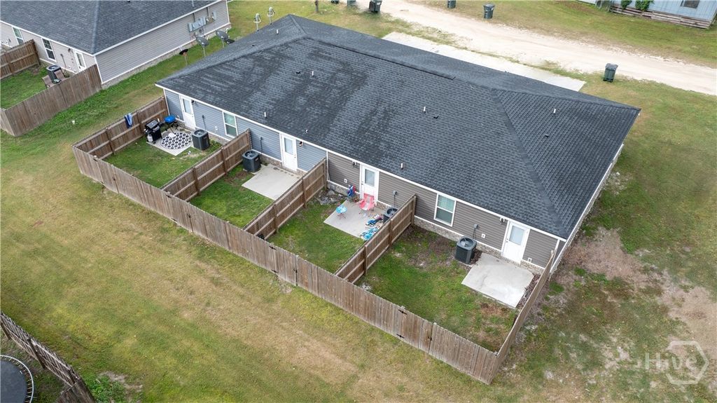 Image 12 of property listing at 36 SW Pine Street SW, Ludowici, GA 31316