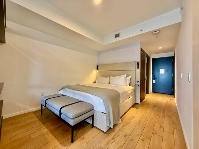 398 NE 5th Street 3907, Miami, FL 33132