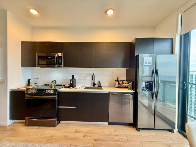 398 NE 5th Street 3907, Miami, FL 33132