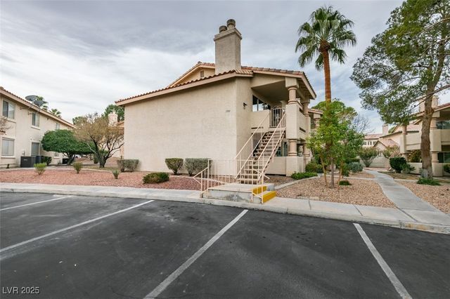 1301 Pinto Rock Lane 202, Las Vegas, NV 89128