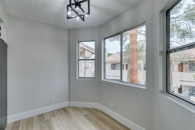 1301 Pinto Rock Lane 202, Las Vegas, NV 89128