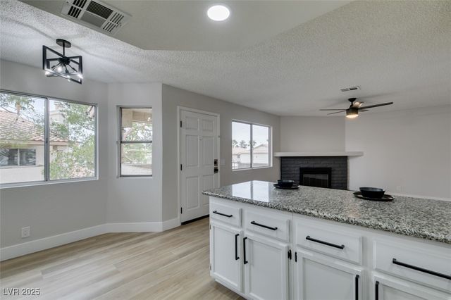 1301 Pinto Rock Lane 202, Las Vegas, NV 89128