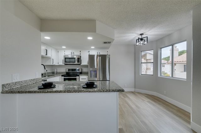 1301 Pinto Rock Lane 202, Las Vegas, NV 89128