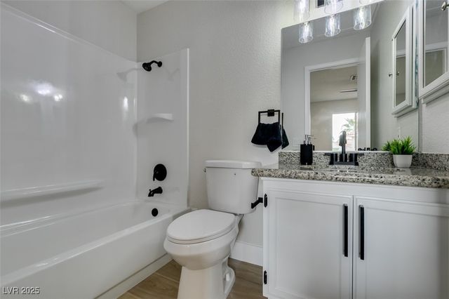 1301 Pinto Rock Lane 202, Las Vegas, NV 89128