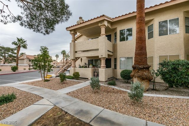 1301 Pinto Rock Lane 202, Las Vegas, NV 89128