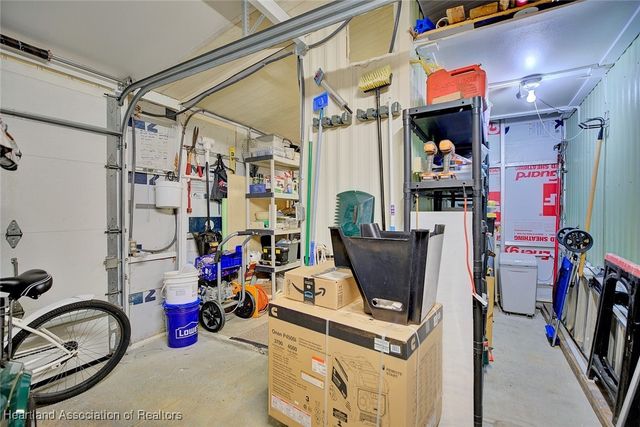 2111 Jacaranda Way, Sebring, FL 33872