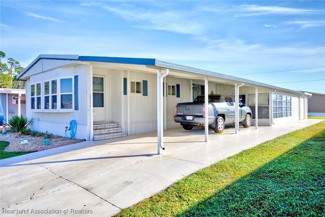 2111 Jacaranda Way, Sebring, FL 33872