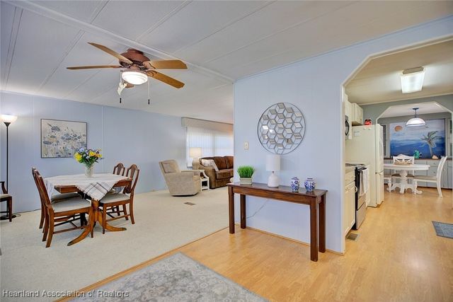 2111 Jacaranda Way, Sebring, FL 33872