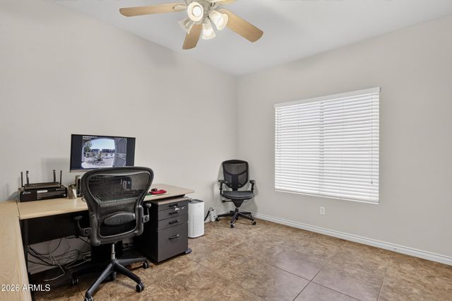 566 E RENEGADE Place, San Tan Valley, AZ 85143