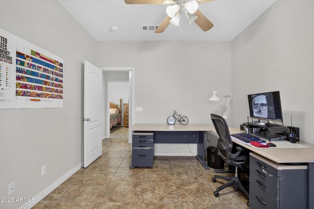 566 E RENEGADE Place, San Tan Valley, AZ 85143