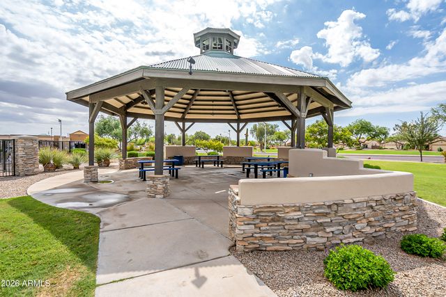 566 E RENEGADE Place, San Tan Valley, AZ 85143