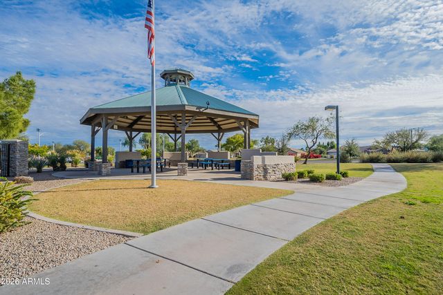 566 E RENEGADE Place, San Tan Valley, AZ 85143