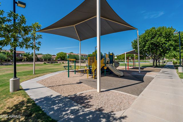 566 E RENEGADE Place, San Tan Valley, AZ 85143