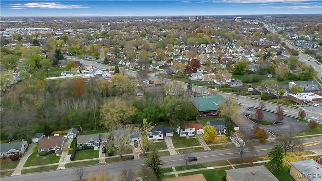 414 Longmeadow Road, Amherst, NY 14226