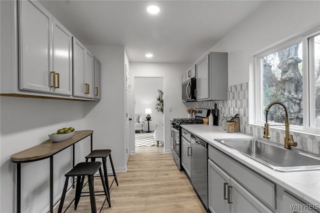 414 Longmeadow Road, Amherst, NY 14226