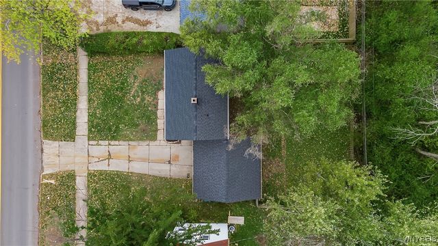 414 Longmeadow Road, Amherst, NY 14226