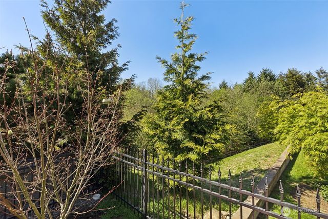 5206 Waldron Drive NE, Olympia, WA 98516