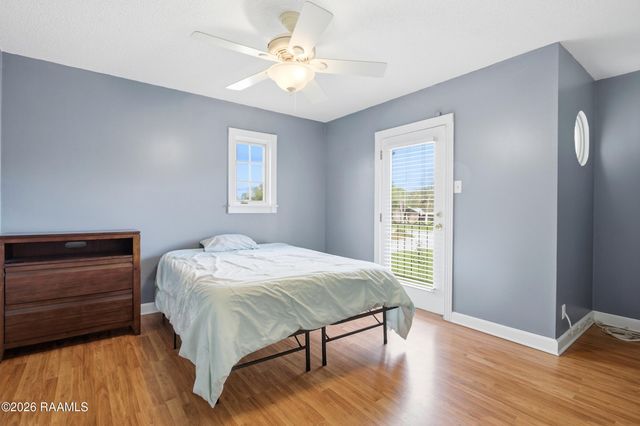 420 Rosemount Drive, New Iberia, LA 70560