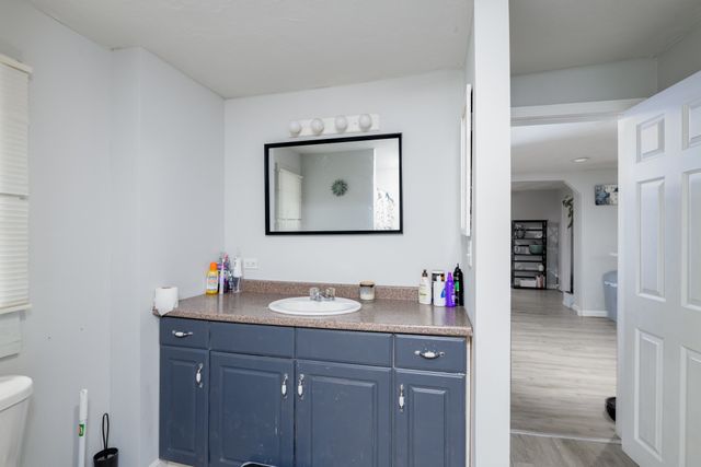 62 Grove St, Spencer, MA 01562
