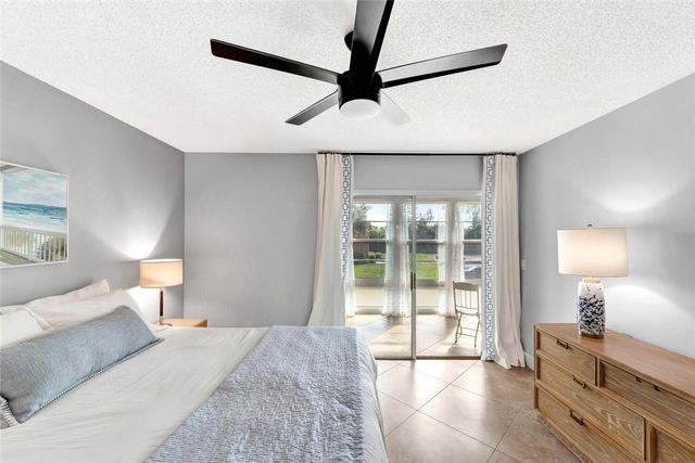 49 Woodland Drive 201, Vero Beach, FL 32962