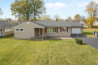 21 West Crest Drive, Gates, NY 14606