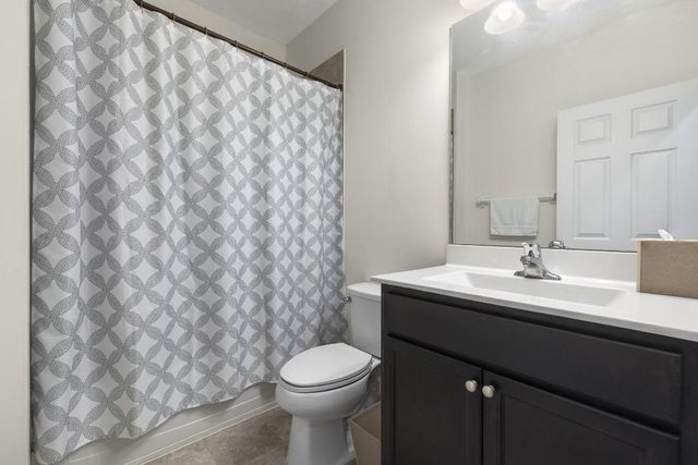 3950 Devenshire Court, Coconut Creek, FL 33073