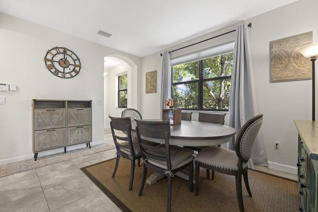 3950 Devenshire Court, Coconut Creek, FL 33073