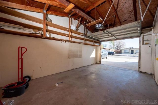 2398 San Bernardo Ave, Hemet, CA 92545