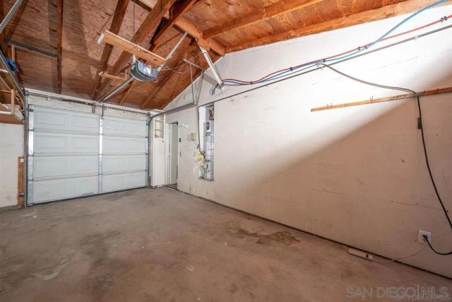 2398 San Bernardo Ave, Hemet, CA 92545